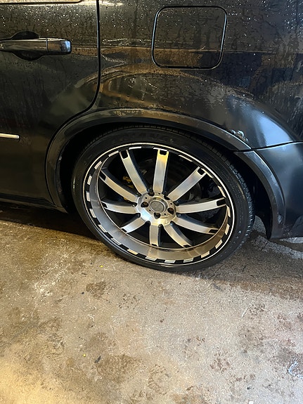 Chrysler 300C 4 of 4