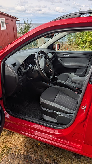 Skoda Fabia 7 of 12