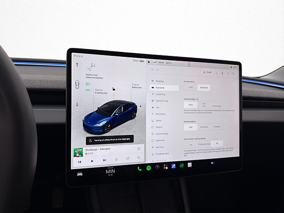 Tesla Model 3 21 of 30