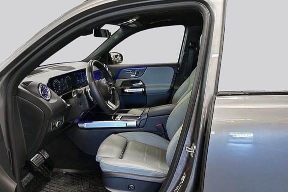 Mercedes-Benz GLB220 d 8 of 20