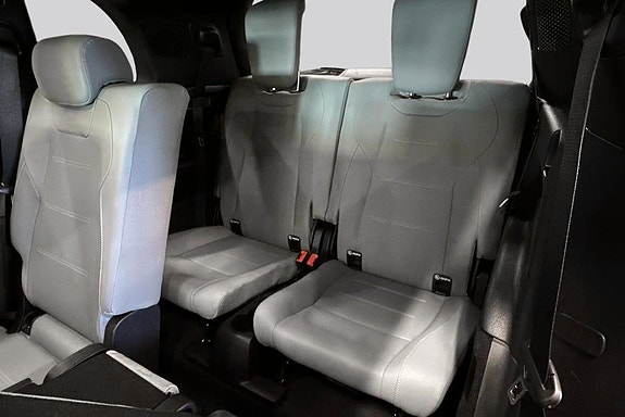 Mercedes-Benz GLB220 d 17 of 20