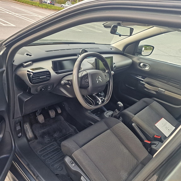 Citroen C4 Cactus 9 of 13