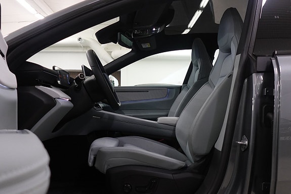 Polestar 4 4 of 24