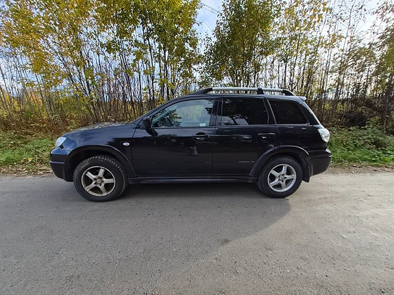 Mitsubishi Outlander 3 of 14
