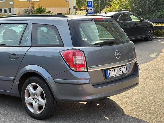 Opel Astra 3 of 3