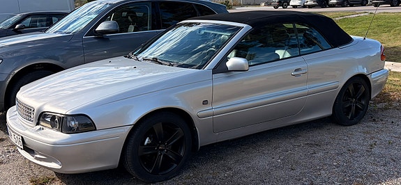 Volvo C70 4 of 8