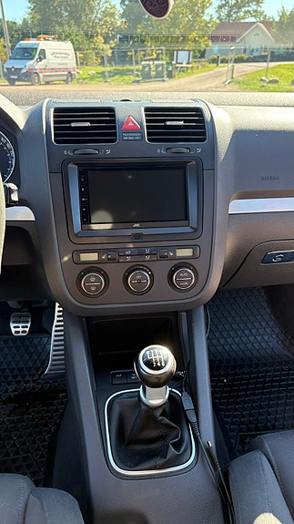 Volkswagen Golf V 14 of 15