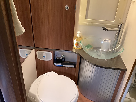 Adria CORAL S 670 SL 7 of 11