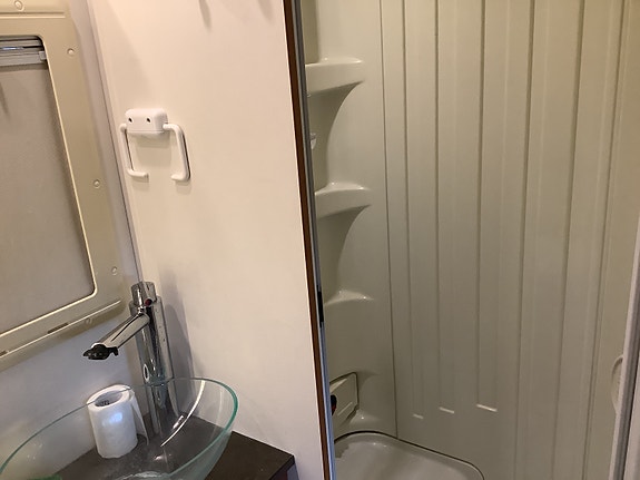 Adria CORAL S 670 SL 9 of 11