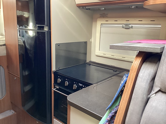 Adria CORAL S 670 SL 4 of 11