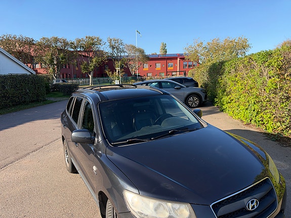 Hyundai Santa Fe 13 of 16