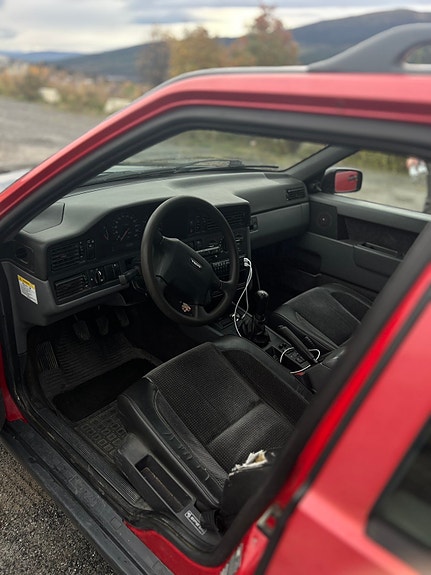 Volvo 850 2 of 8