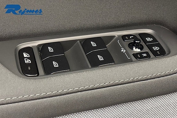 Polestar 2 14 of 22
