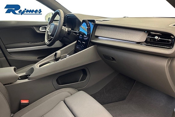 Polestar 2 2 of 22
