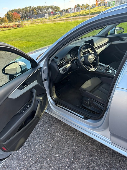 Audi A4 9 of 10