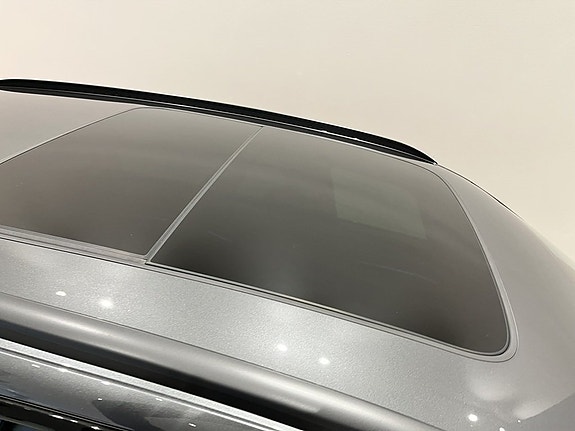 Audi Q8 e-tron 11 of 18