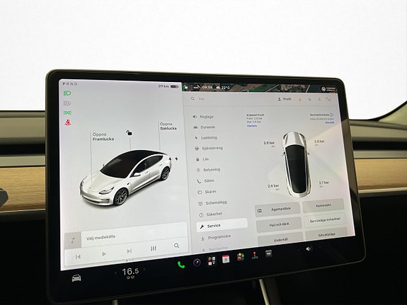 Tesla Model 3 29 of 30