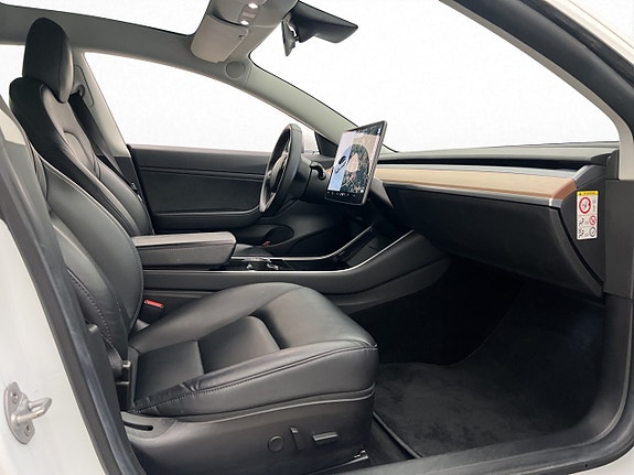 Tesla Model 3 12 of 30