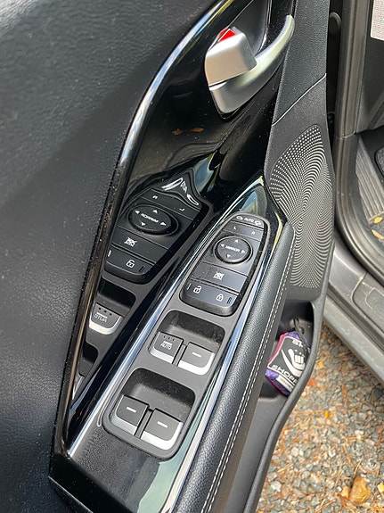 Kia Niro 11 of 12