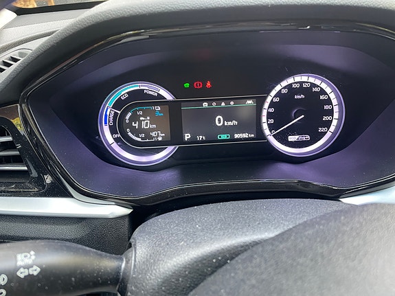 Kia Niro 7 of 12