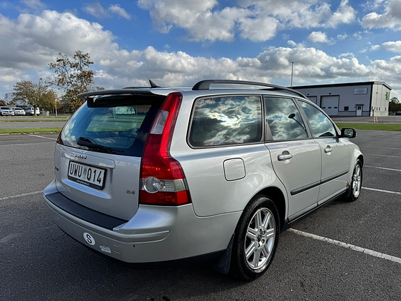 Volvo V50 4 of 7
