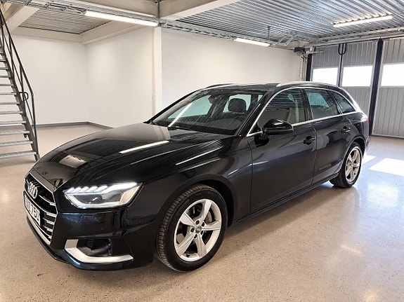 Audi A4 2 of 25