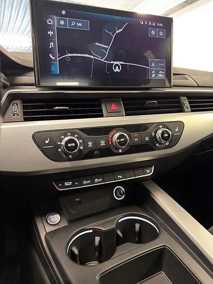 Audi A4 14 of 25