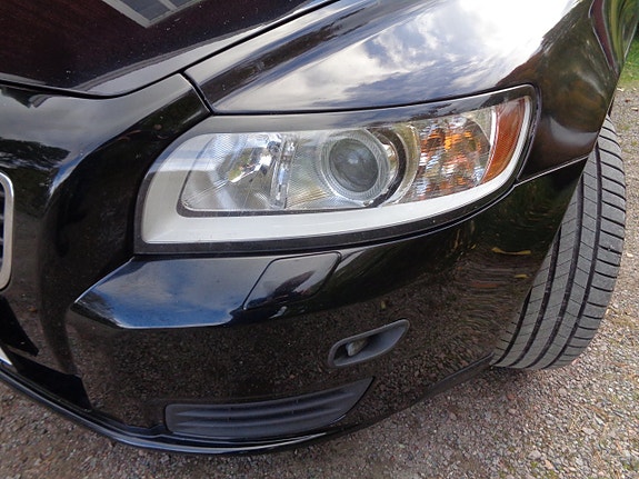 Volvo V50 10 of 30