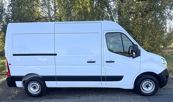 Nissan Interstar 20 of 22