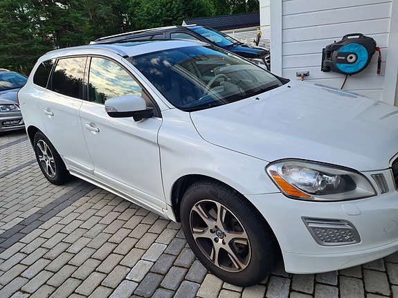 Volvo XC60 5 of 5