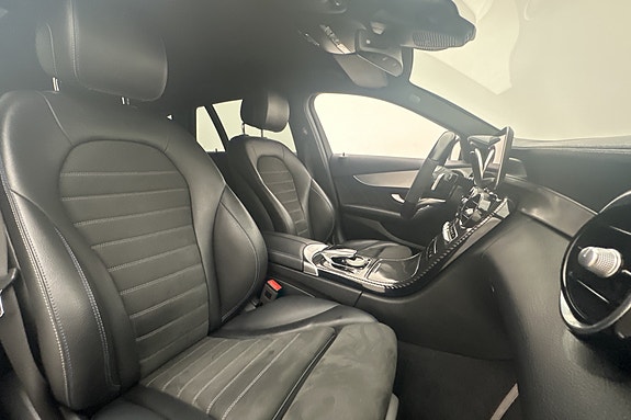 Mercedes-Benz C220 9 of 14