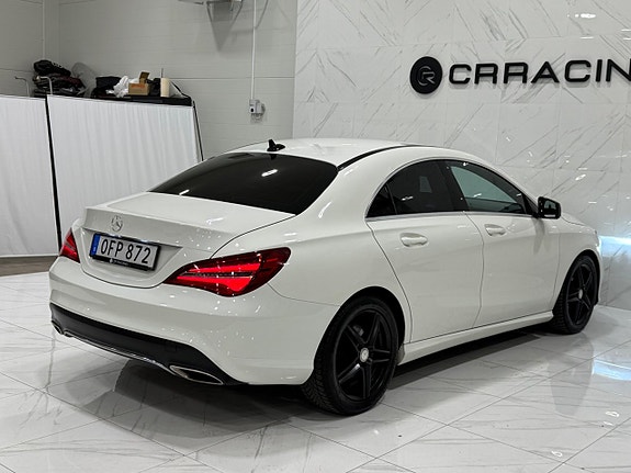 Mercedes-Benz CLA200 17 of 18