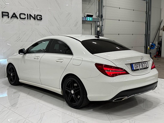 Mercedes-Benz CLA200 16 of 18
