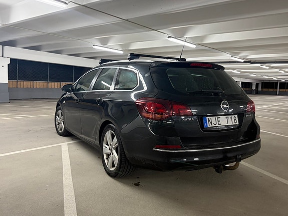 Opel Astra 7 of 8