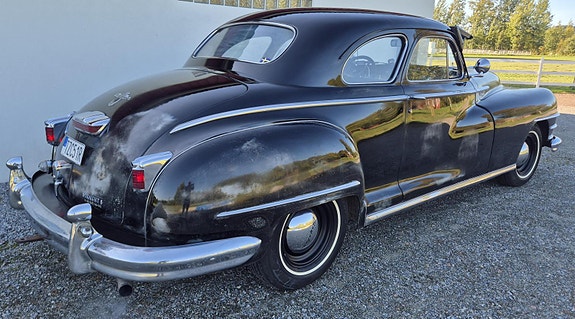 Chrysler New Yorker 2 of 10