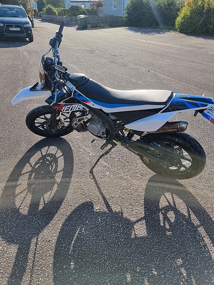 Derbi Derbi Senda DRD X-TREM SM LTD 2-takt 3 of 4