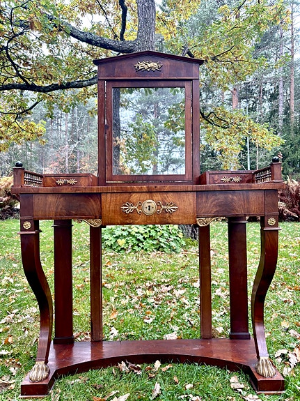 Product image 1 of 8
