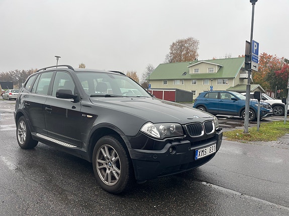 BMW X3 11 of 11