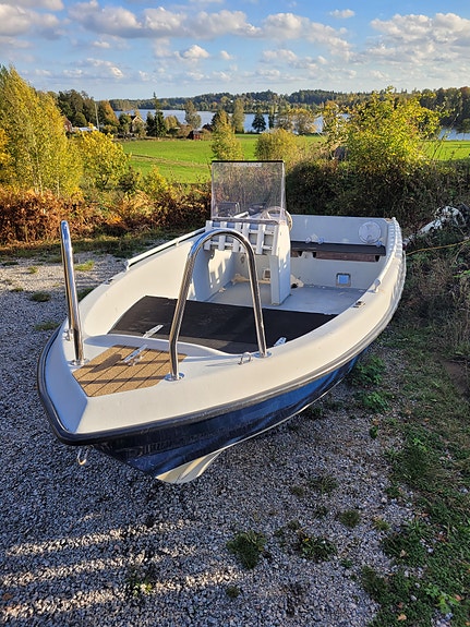 Styrpulpet renoverad för 8 år sedan 2 of 5