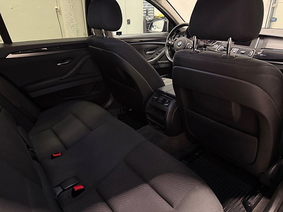 BMW 530d 14 of 14