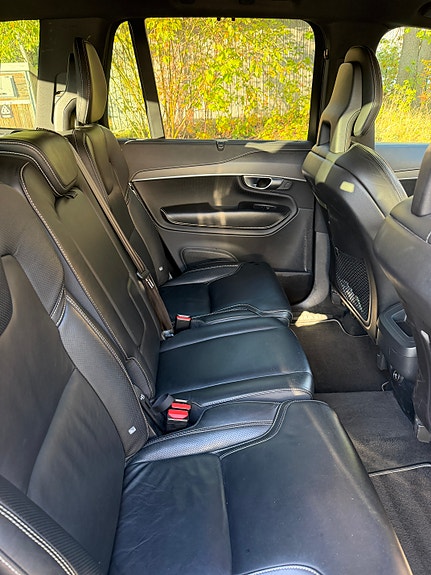 Volvo XC90 6 of 11