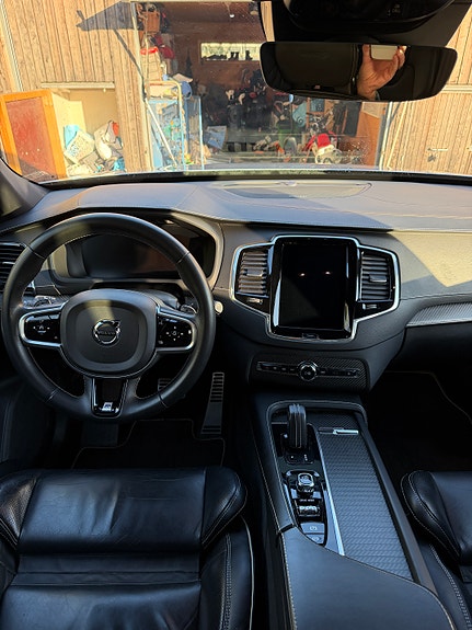 Volvo XC90 4 of 11