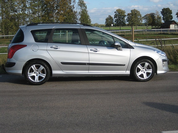 Peugeot 308 SW 5 of 14
