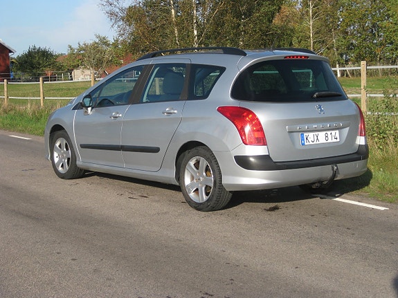 Peugeot 308 SW 4 of 14