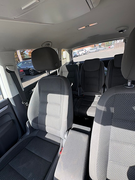 Volkswagen Touran 9 of 10
