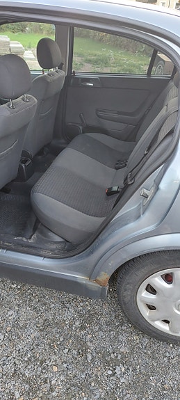Opel Astra 5 of 8