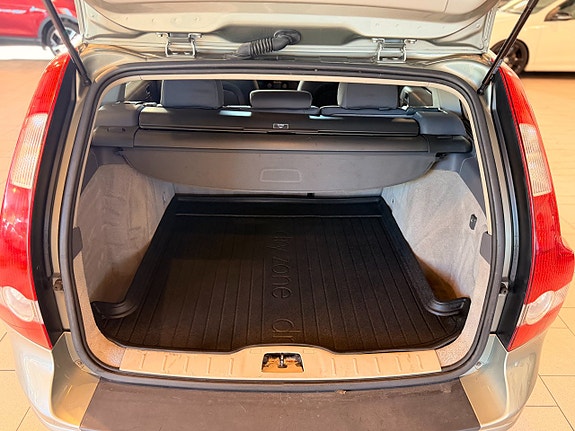 Volvo V50 10 of 10