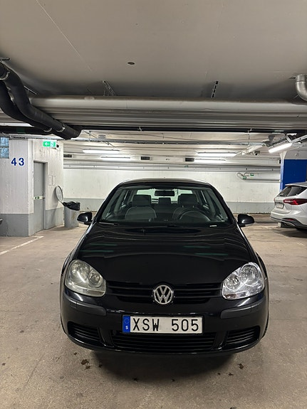 Volkswagen Golf V 3 of 14