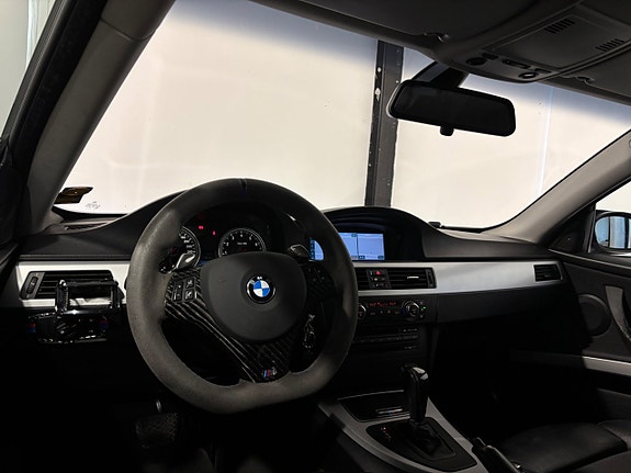 BMW 335i 23 of 30