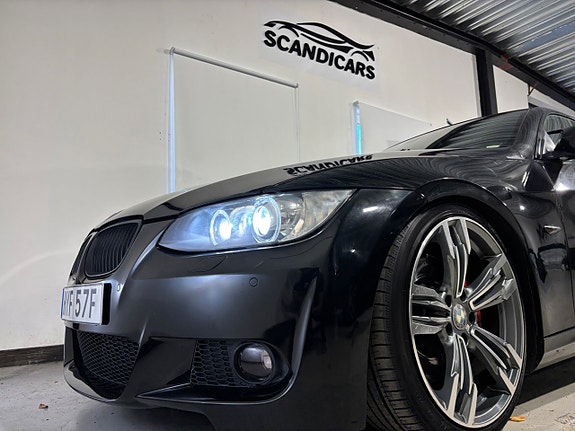 BMW 335i 17 of 30